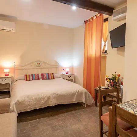 Apartment Monolocale Vicino Rocca Maggiore