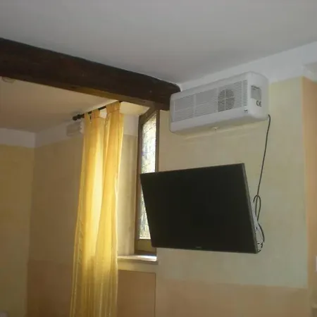 Monolocale Vicino Rocca Maggiore Lägenhet